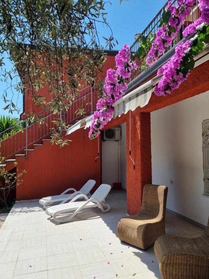 Borgo Antico Apartments توسكولانو ماديرنو المظهر الخارجي الصورة