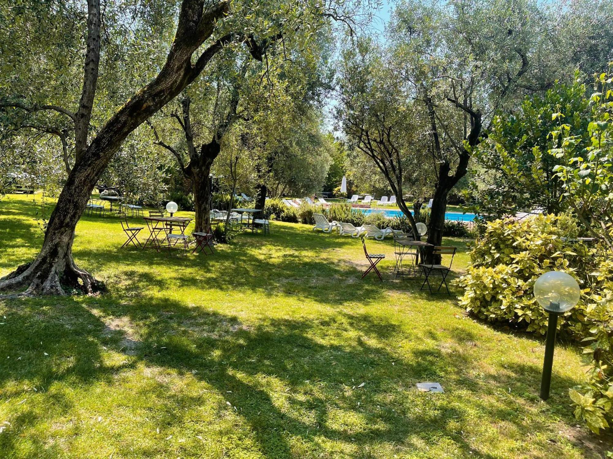 Borgo Antico Apartments توسكولانو ماديرنو المظهر الخارجي الصورة