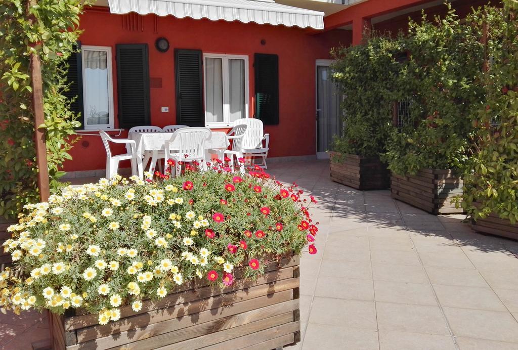 Borgo Antico Apartments توسكولانو ماديرنو المظهر الخارجي الصورة